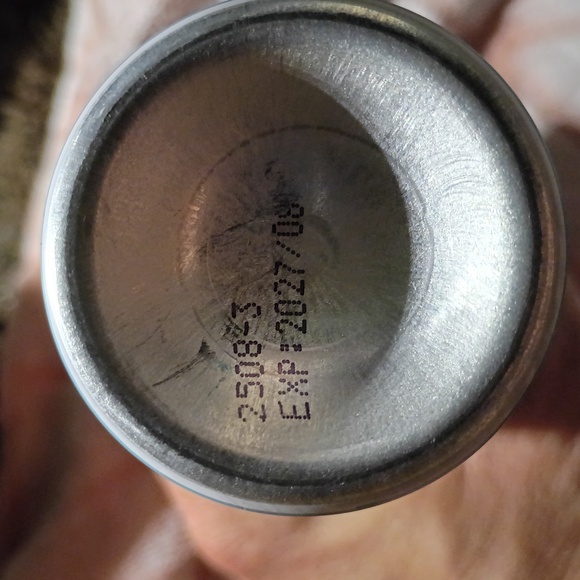 BLUE LIZARD SPORT MINERAL SUNSCREEN SPF50 LOTION & SPRAY - Picture 4 of 8